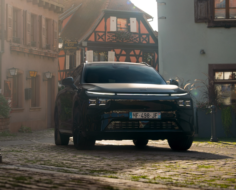 XPENG G9 החדש בישראל – ספינת הדגל החשמלית מתחדשת עם שדרוגים עמוקים בטכנולוגיה, בטווח, בנוחות ובחוויית הפרימיום